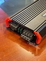 monster aab100 4 channel amplifier ayon motors.jpg (5)